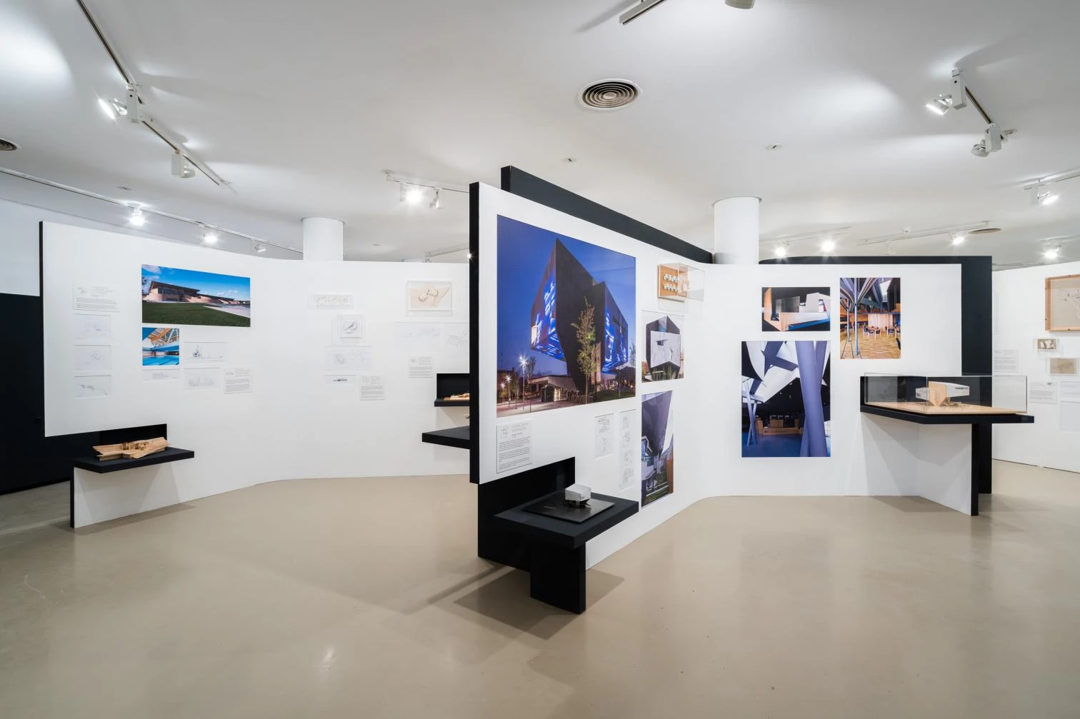 ‘Carme Pinós. Escenarios para la vida’ en el Museo ICO de Madrid