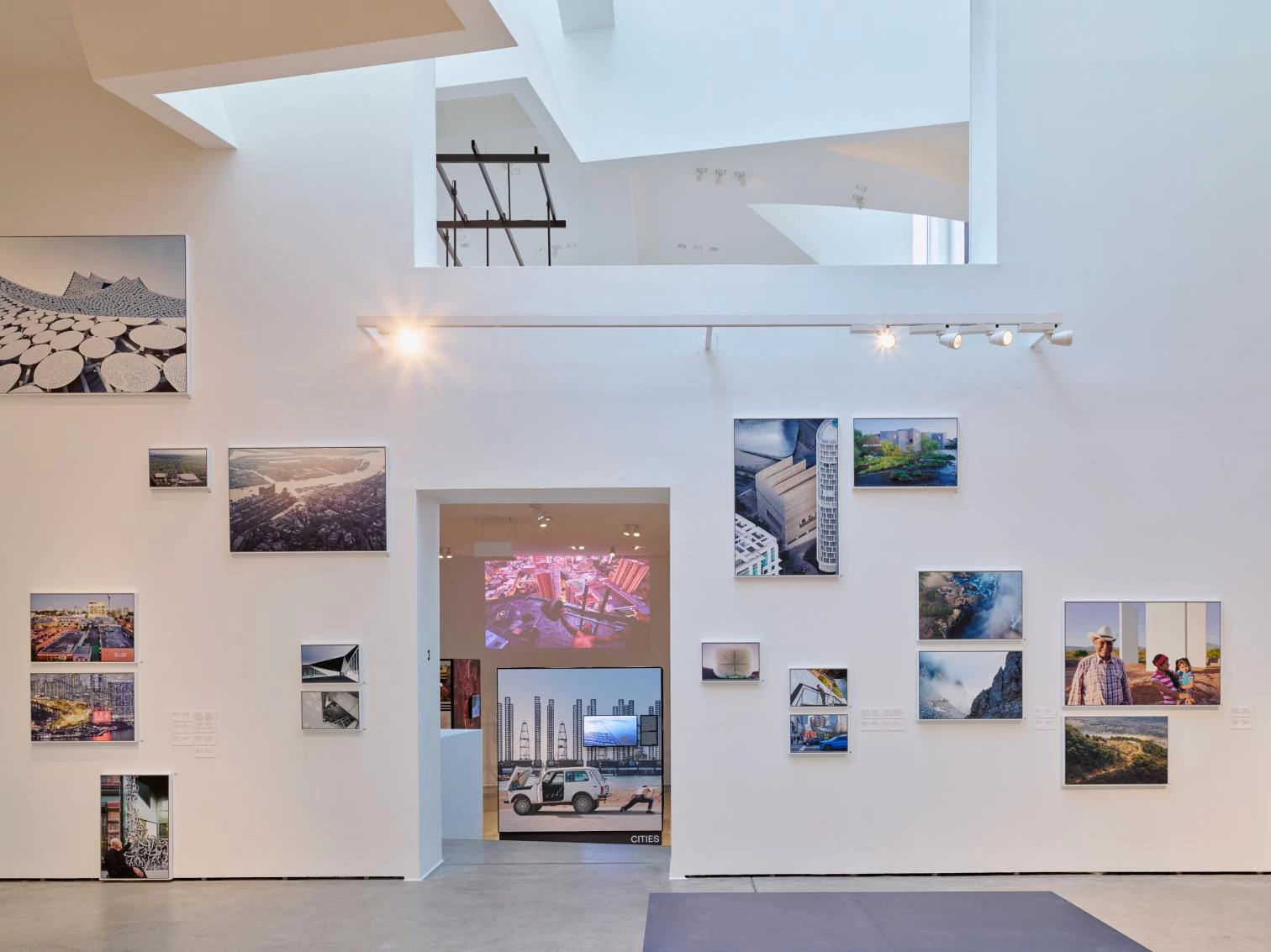 ‘Iwan Baan: Moments in Architecture’