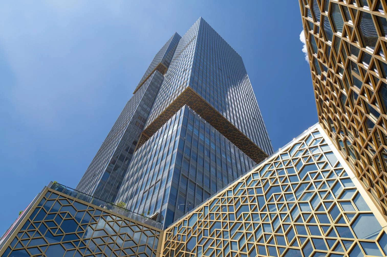 Prince Plaza building in Shenzhen