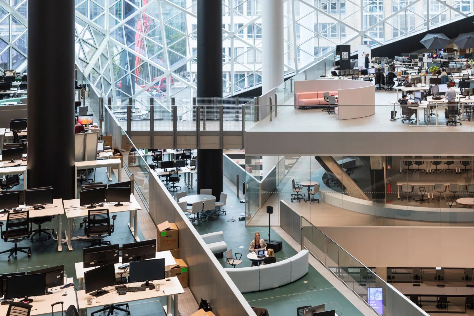 Inaugurado el edificio Axel Springer en Berlín, de OMA