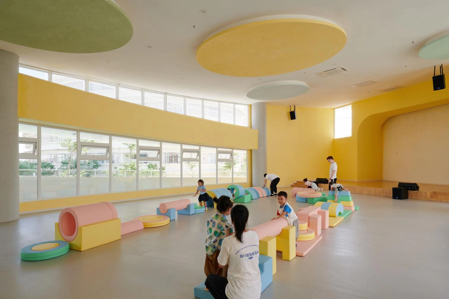 Escuela Experimental Haikou Jiangdong Huandao