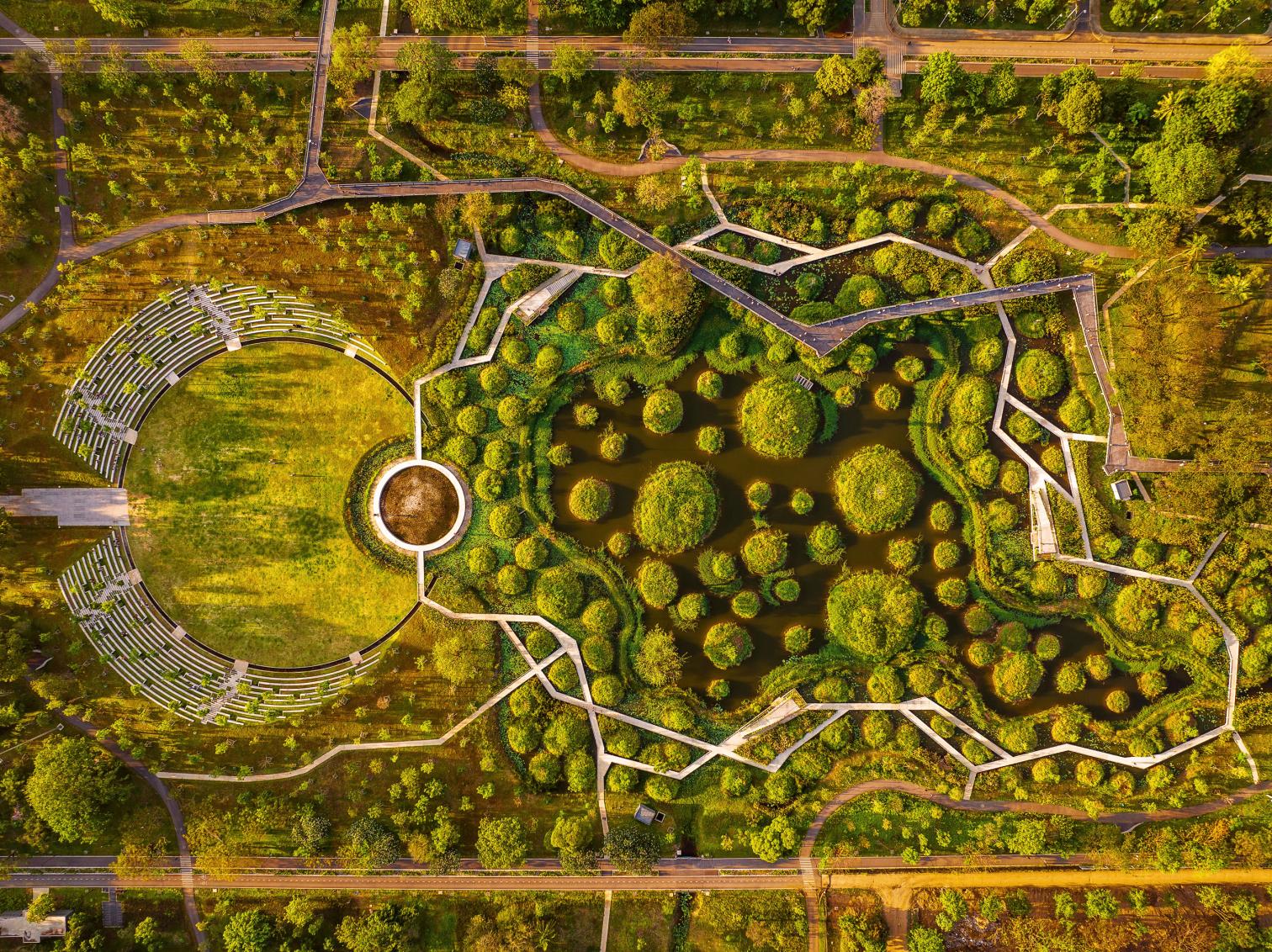 Parque forestal Benjakitti en Bangkok